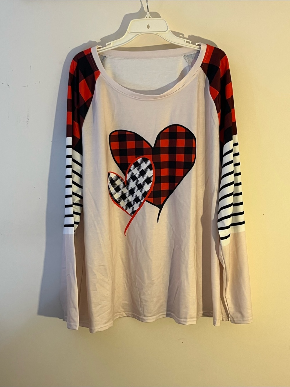 Plaid Heart Raglan Long Sleeve Top - Red & Black Hearts
